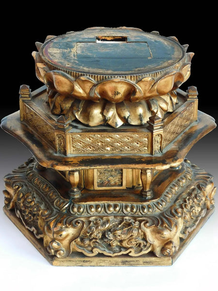 Edo Amida Nyorai Antique Japanese Gilt Wood Amitabha Buddha Shrine 18 inch H 阿弥陀如来