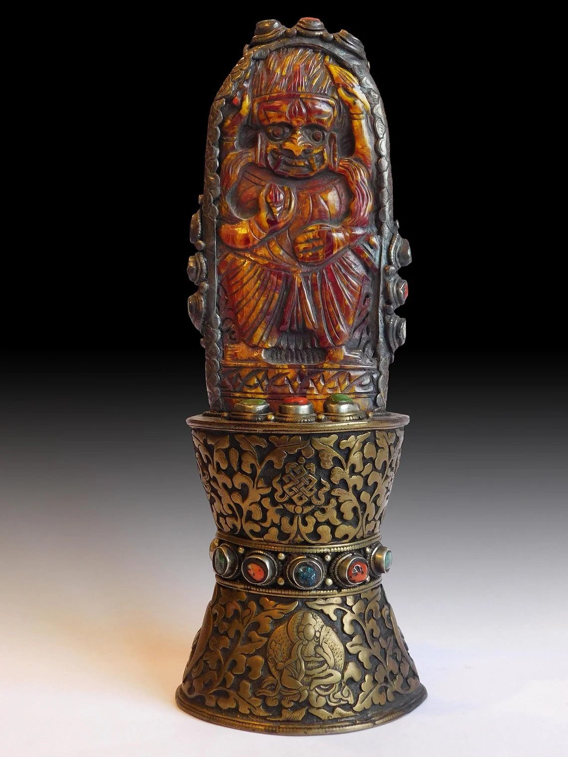 Antique Tibetan Amber Wish Fulfilling Jewel 琥珀石如意宝