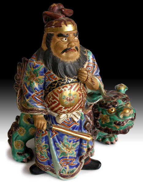 Demon Queller Shoki and Shishi Lion Signed Antique Japanese Kutani Yaki Ceramic Statue 九谷焼