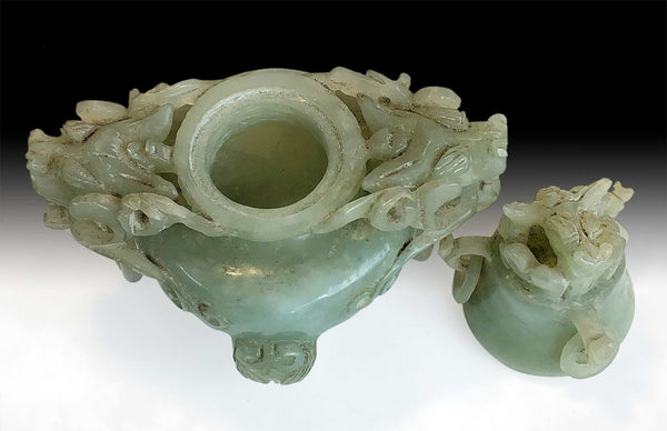 Vintage Hand Carved Natural Translucent Nephrite Serpentine Xiu Jade 岫玉 Tripod Censer