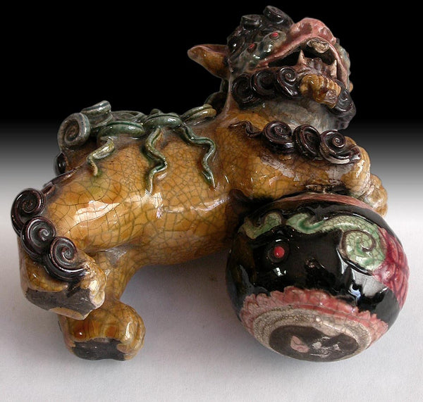 Vintage Chinese Enamel Glazed Wucai Porcelain Ceramic Pottery Feng Shui Foo Dog Lion Pair 風水五彩福狗