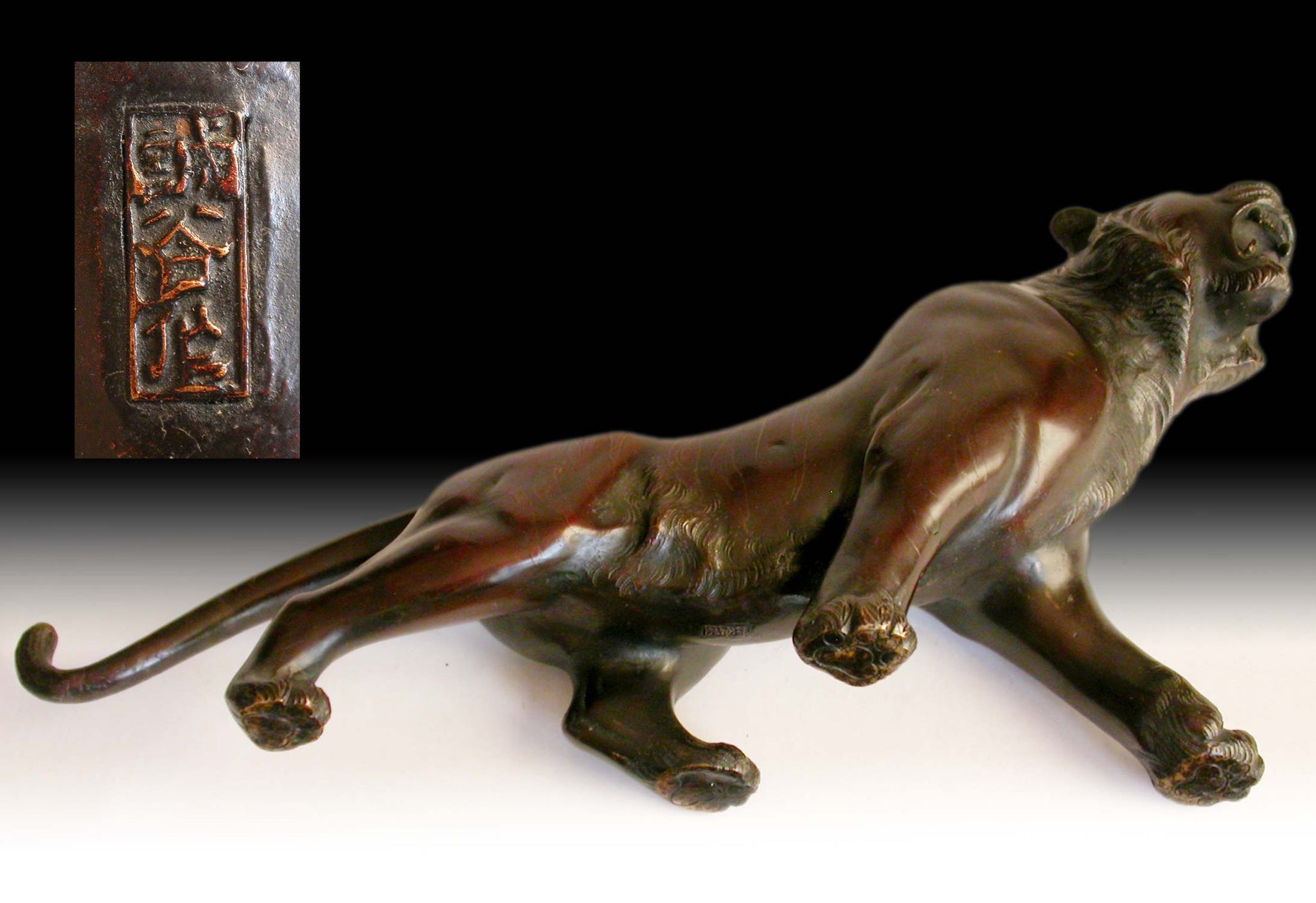 タイビンテージ　ジャングルを歩くゾウが立体的に精巧に彫られ芸術的な彫刻 タイビンテージ ジャングルを歩くゾウが立体的に精巧に彫られ