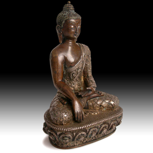 Akshobhya Buddha Rare 19th Century Tibetan Silver Repousse Copper Gilt Bronze Statue 阿閦如来