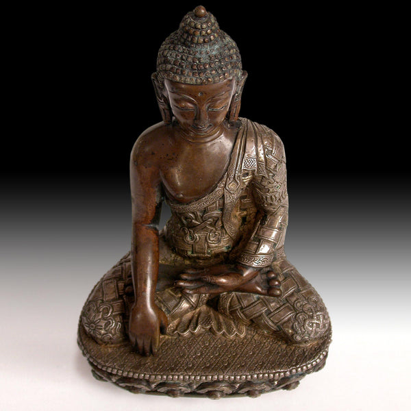 Akshobhya Buddha Rare 19th Century Tibetan Silver Repousse Copper Gilt Bronze Statue 阿閦如来